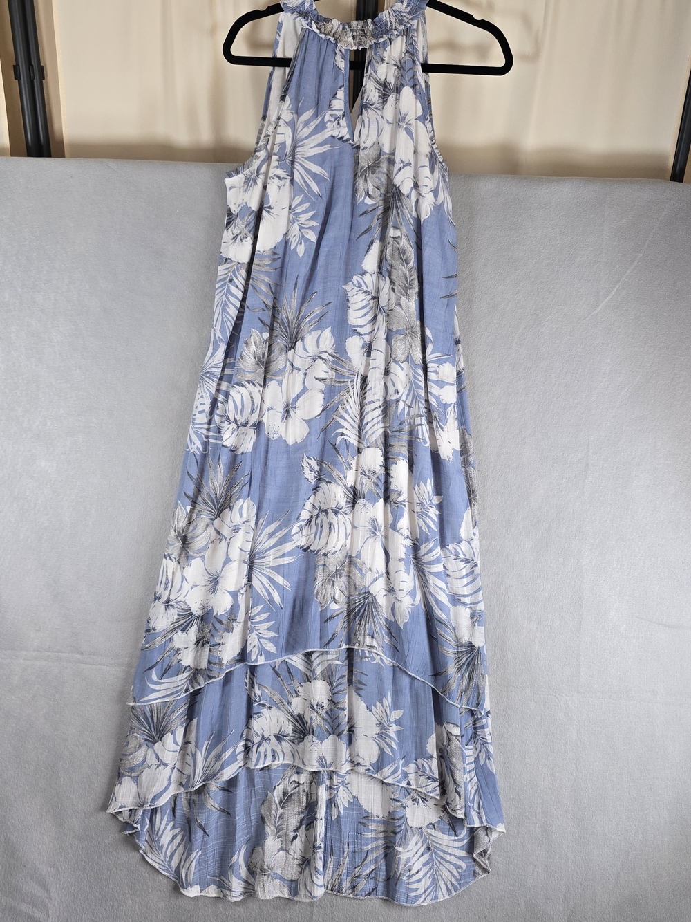 Mlle Gabrielle Blue/White S High-Low Floral Dress Lightweight Vacation Beach